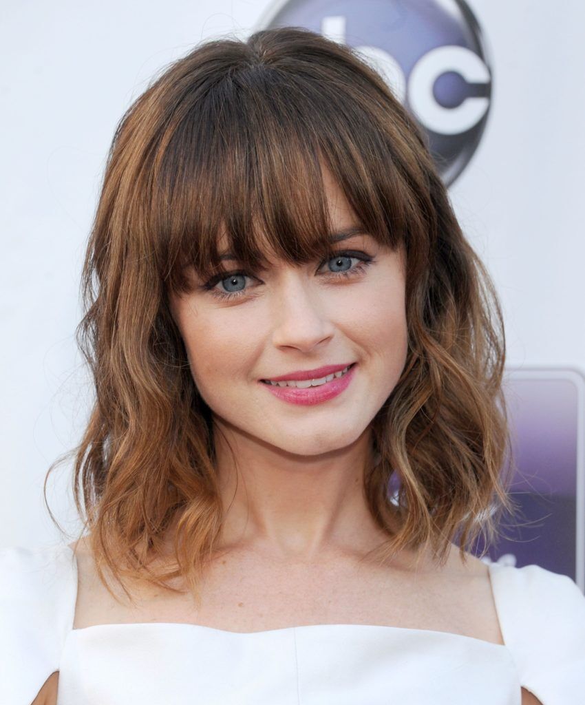 25 Chic Ideas for Short Hair With Bangs | Who What Wear